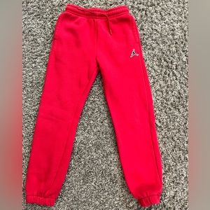 Nike boys sweat outfit. Jacket Large & pants medium.